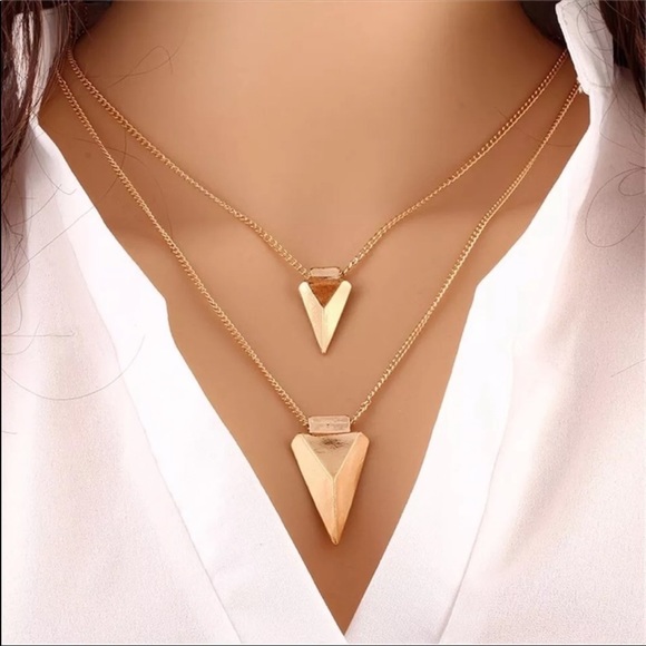 Jewelry - 🌻 5$25 🌻 Gold Tiered Boho Layered Necklace